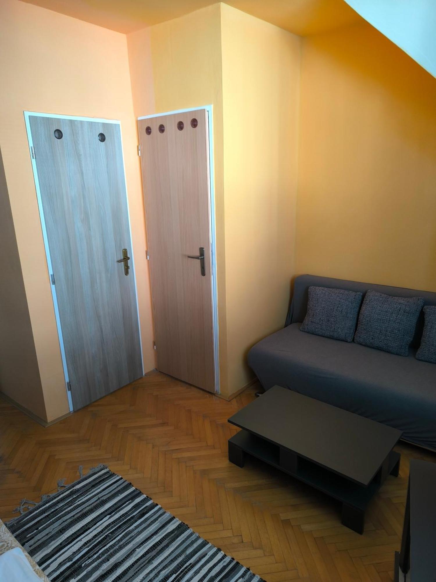 Angelika Penzión pre hostí *